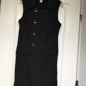 NWOT Donna Morgan sleeveless blazer vest, button up.